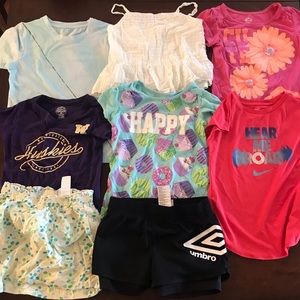 Girls size 6 assorted summer clothing. 6 shirts, 1 shorts, 1 skirt.